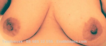 Melinda Phone Sex description: like naked boops 💋