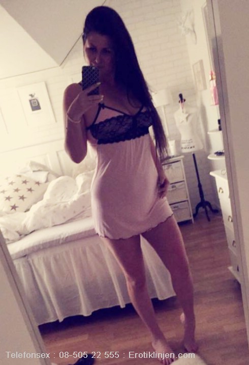 ESKORTEPIKE NO NORGE JENTER ESCORTE MASSASJE SINGLE KVINNER