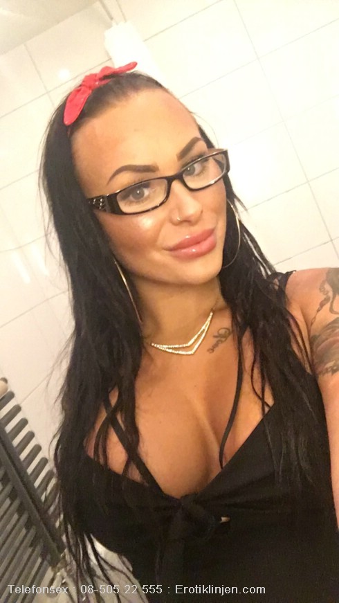 Telefonsex med Antonia Antonia Telefonsex beskrivning: