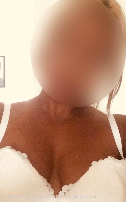 Telefonsex med Livsnjuterskan Livsnjuterskan Telefonsex beskrivning: