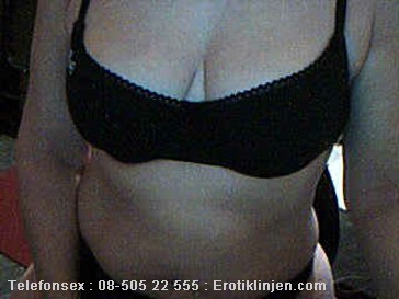 Telefonsex med Sofie Sofie Telefonsex beskrivning: Jag är så kåt. Väntar på att få ha skön telefonsex med dig nu.