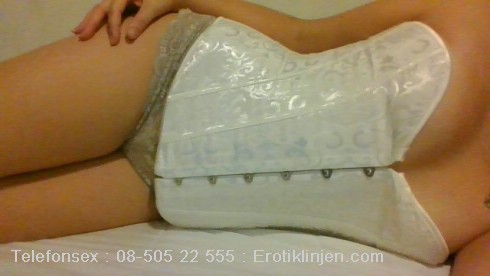 Telefonsex med Anya Anya Telefonsex beskrivning: