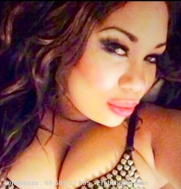 Telefonsex med Jeanine Jeanine Telefonsex beskrivning: