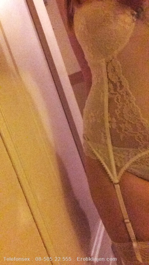 Telefonsex med Cindy Cindy Telefonsex beskrivning: